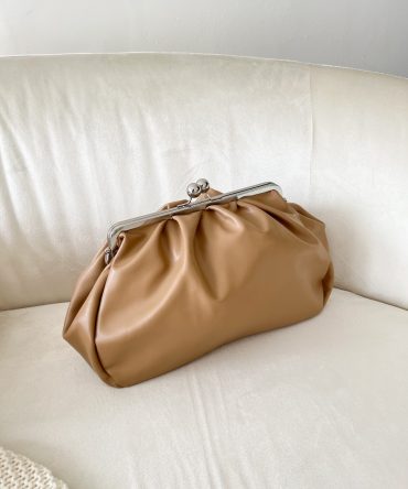 Cartera Beige