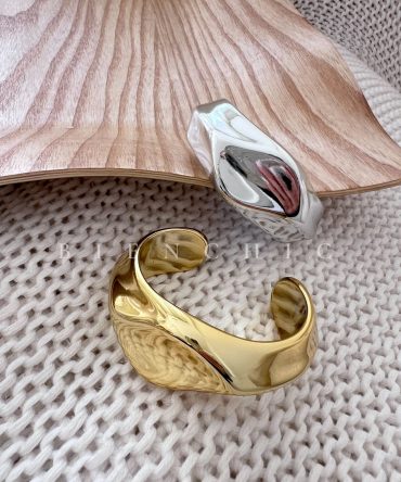 Brazalete con textura Garazi